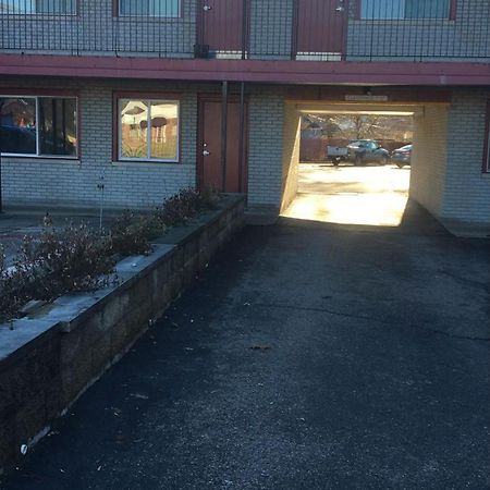 Dorchester Motel Farmington Hills Extérieur photo